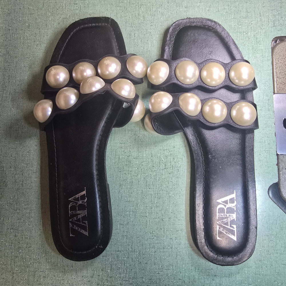 Zara Black Pearl Embellished Women's Sandals Size 8